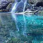 Apartma Boma בית נופש *