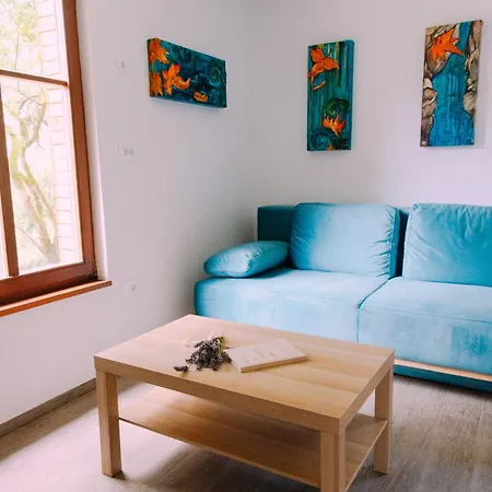 Apartma Boma *